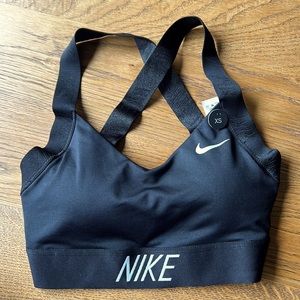 NIKE BRALETTE